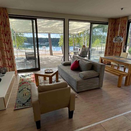 Bernsteinsee Hotel Sassenburg ภายนอก รูปภาพ