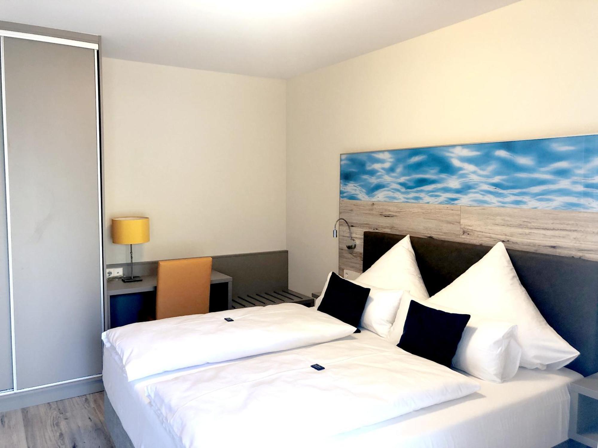 Bernsteinsee Hotel Sassenburg ภายนอก รูปภาพ