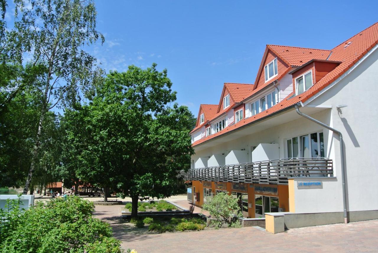 Bernsteinsee Hotel Sassenburg ภายนอก รูปภาพ